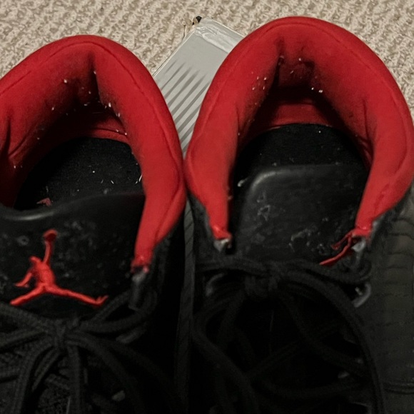 Nike Air Jordan 11 Retro Low size 9 - Picture 4 of 8